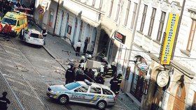 Pod sutinami štítové stěny domu v centru Olomouce našla smrt starší žena