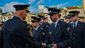 Ocenění třech olomouckých hasičů medailí za statečnost