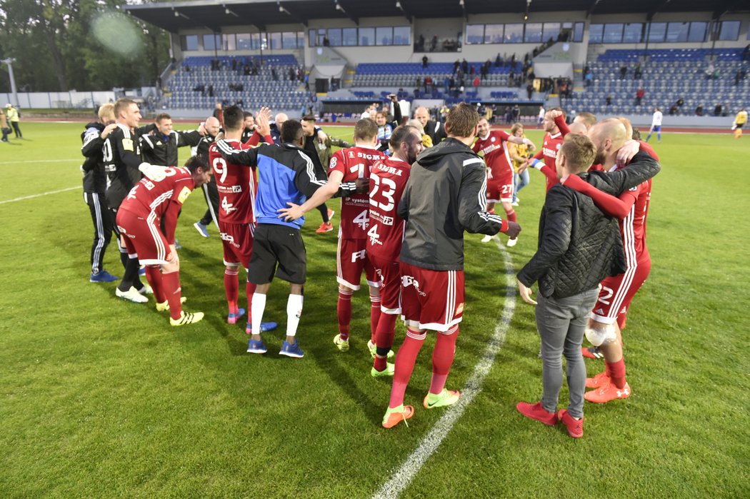 Fotbalisté Olomouce slaví návrat do ligy