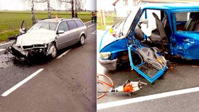 Čtyři zranění při autonehodě na Olomoucku: řidiče dodávky museli hasiči z auta vyprošťovat 
