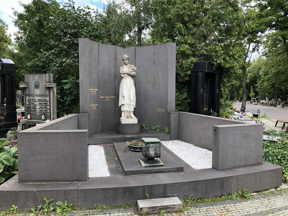 Praha ve spolupráci s IPRem představila vizi pražských hřbitovů. Ty by se měly do budoucna více otevřít lidem