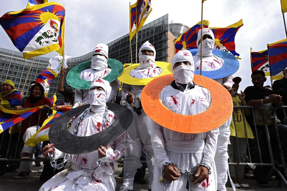 Protest aktivistů proti olympiádě v Pekingu