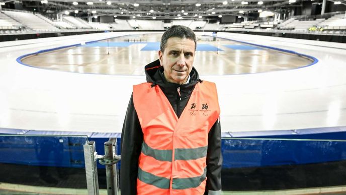 Návštěva kluziště Milano Rho Ice Skating Arena, které se nachází v pavilonech 22 a 24 výstaviště Fiera Milano v Rho. Návštěva kluziště Milano Rho Ice Skating Arena, které se nachází v pavilonech 22 a 24 výstaviště Fiera Milano v Rho.