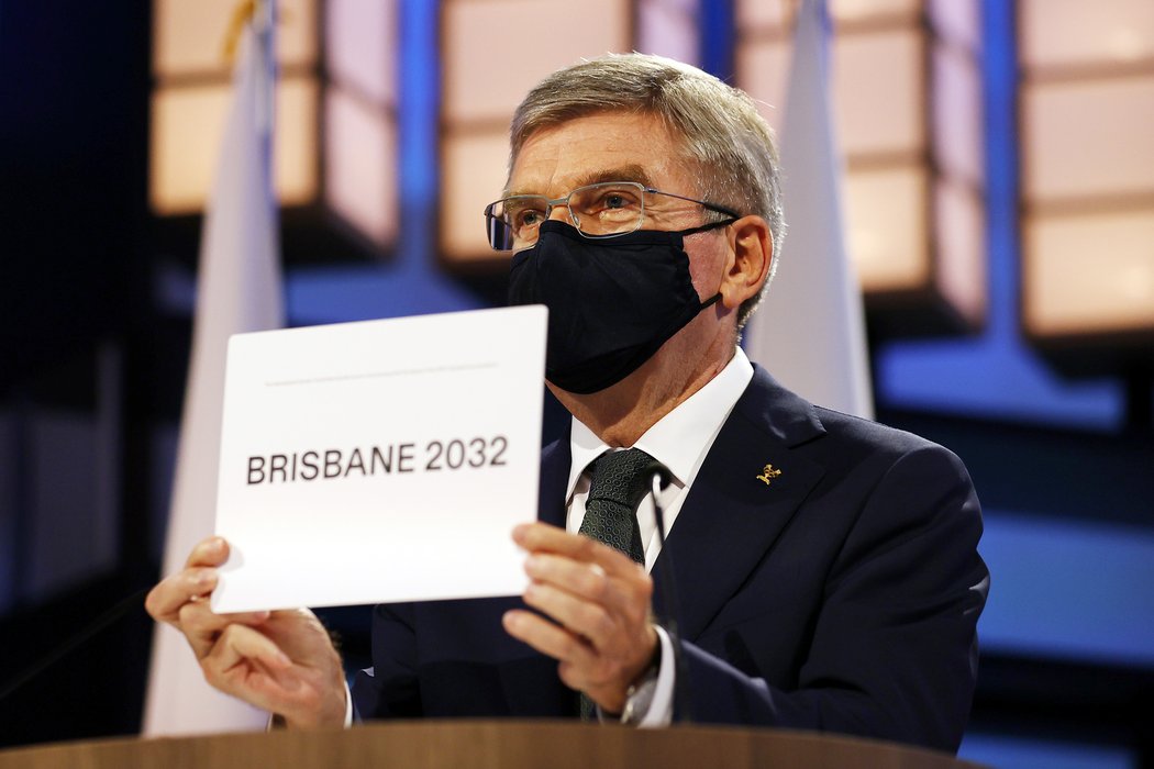 Šéf MOV Thomas Bach oznamuje, že olympijské hry uspořádá v roce 2032 Brisbane