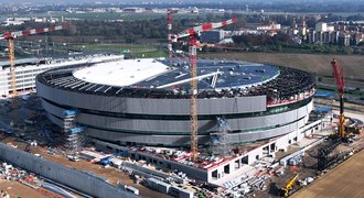 Ředitel olympiády kvůli hale: Kašlu na výhrůžky! Ředitel olympiády kvůli hale: Kašlu na výhrůžky!