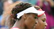 Sesterský pár Venus a Serena Williamsovy na olympijském turnaji v Londýně