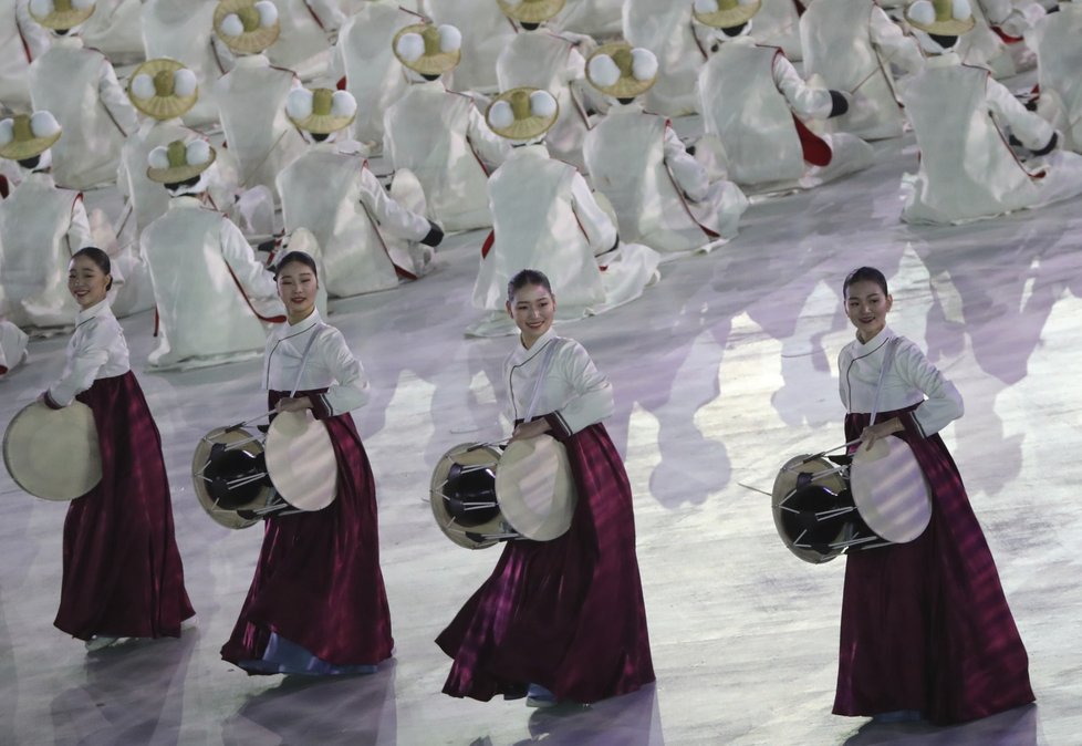 Zahájení olympijských her v Koreji.