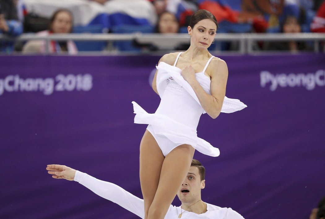 Ruská dvojice Natalia Zabiiako s Alexanderem Enbertem.