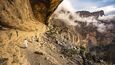 Cestou do opuštěné vesnice al-Sáb v ománském „Grand Canyonu“