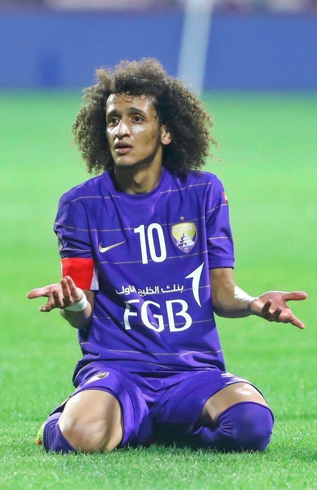 Fotbalista Omar Abdulrahman musel podle nových pravidel v Arabských emirátech svůj účet zkrátit