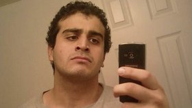 Omar Mateen zastřelil v americkém gay klubu 49 lidí.