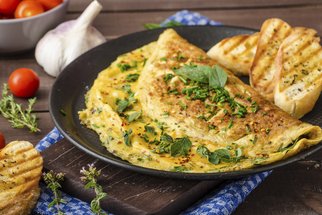 Jak připravit nadýchanou omeletu, aby nebyla vysušená