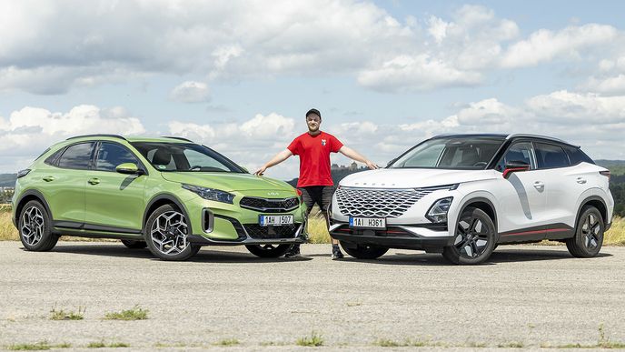 Omoda 5 1.6 TGDI vs. Kia XCeed 1.5 T-GDI Omoda 5 1.6 TGDI vs. Kia XCeed 1.5 T-GDI