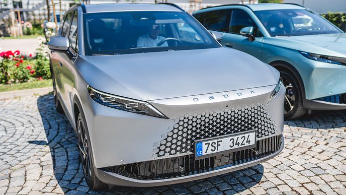 Omoda 7, jeden z čínských hybridů dostupný v Evropě. Omoda 7, jeden z čínských hybridů dostupný v Evropě.