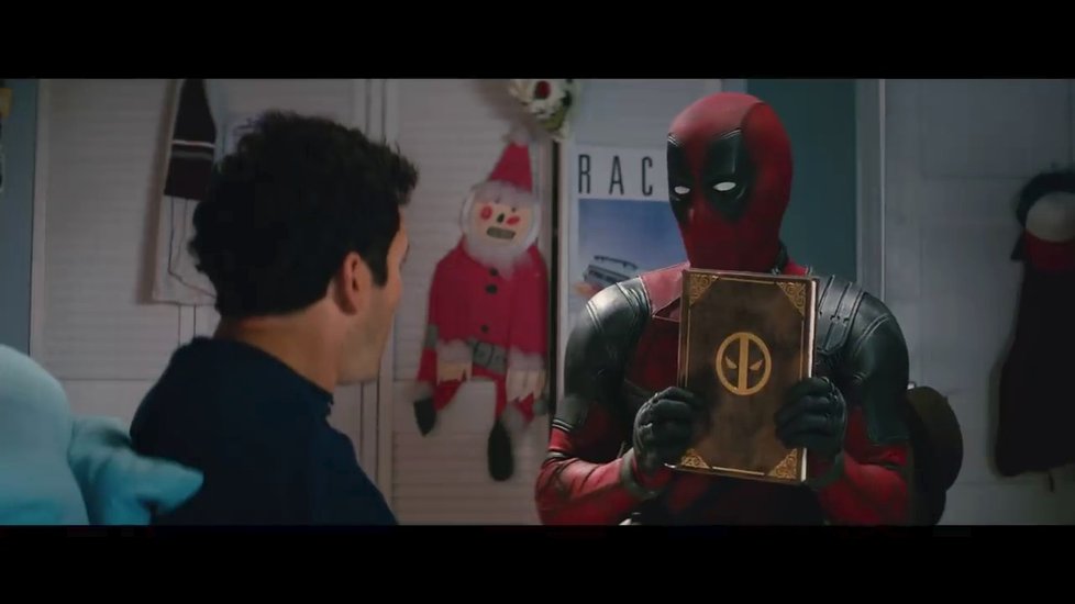 Záběry z traileru na vánoční komiksový film Once Upon a Deadpool