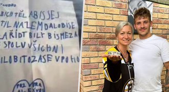 Tři roky po smrti hokejisty Buchtely: Srdcervoucí vzkaz »synka« do nebe!