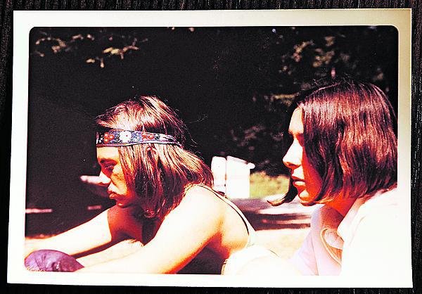 S Američankou Sue na letním táboře v roce 1971