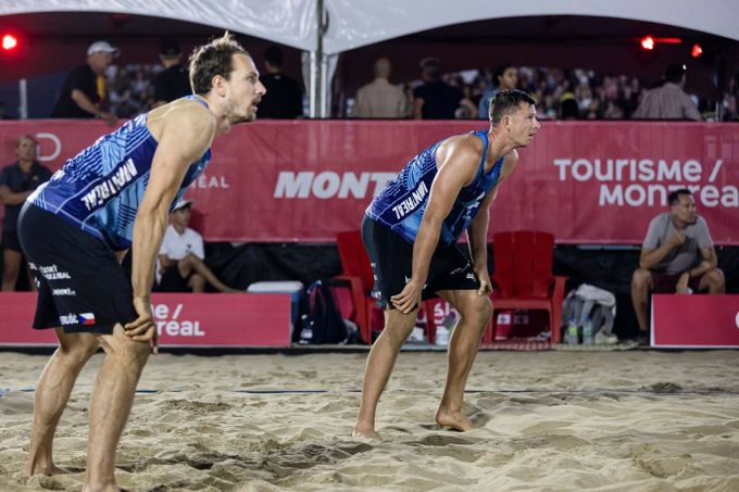 Perušič se Schweinerem jsou ve čtvrtfinále, vyhráli i pátý zápas na MS! Narazí na silné Nory? Perušič se Schweinerem jsou ve čtvrtfinále, vyhráli i pátý zápas na MS! Narazí na silné Nory?