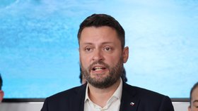 Ondřej Prokop (ANO) na tiskovce k jeho nepřiznaným bytům (19.6.2026)