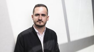 V rizikové době startupoví investoři utíkají k dluhopisům, říká advokát Zemek