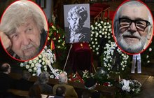 Pohřeb kameramana Ondříčka (†80): Proč se Bartoška usmíval?