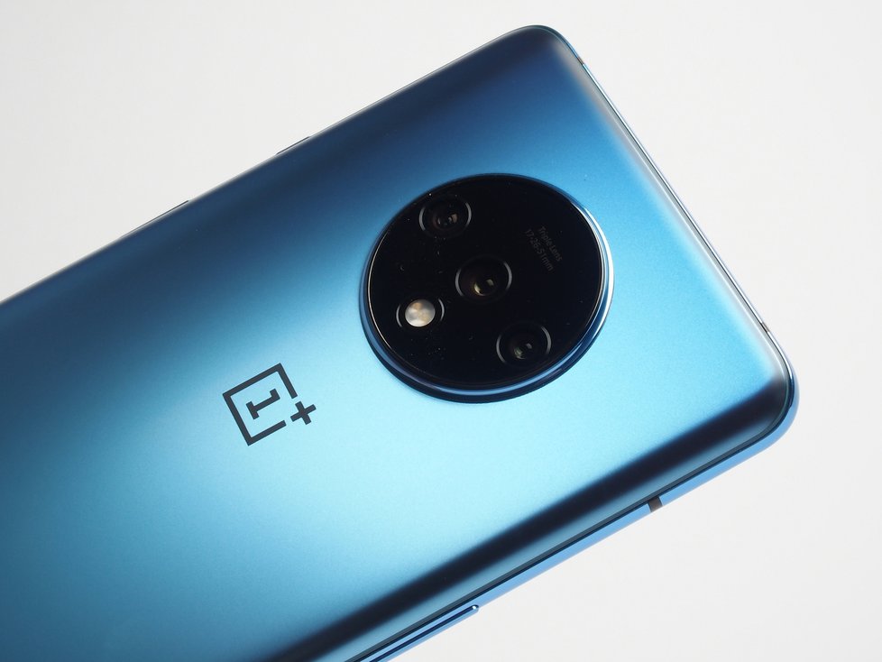 OnePlus 7T