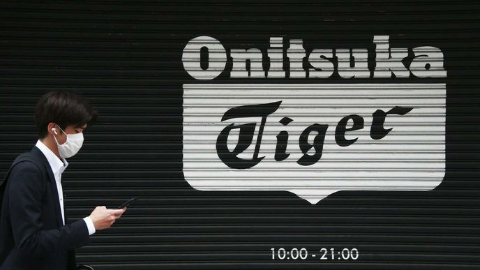 Prodeje této 76 let staré značky obuvi vystřelily nahoru. Prodeje této 76 let staré značky obuvi vystřelily nahoru.