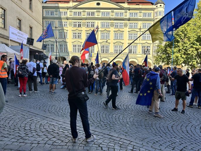 Vrabelovo shromáždění proti aktuálnímu stavu České republiky a politice vlády. (3.10.2026) Vrabelovo shromáždění proti aktuálnímu stavu České republiky a politice vlády. (3.10.2026)