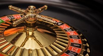 Nejvyšší výhry v historii: Kolik si šťastlivci odnesli z kasina a loterií?