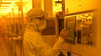 Tržby Onsemi z výroby čipů v Rožnově poklesly. Firma stále čeká na schválení masivní investice Tržby Onsemi z výroby čipů v Rožnově poklesly. Firma stále čeká na schválení masivní investice