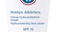 Hydratační tónovací ochranný krém na obličej SPF 15, Sothys, 1080 Kč/50 ml