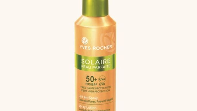 Mléko na opalování ve spreji, Yves Rocher, SPF 50, 409 Kč/150 ml