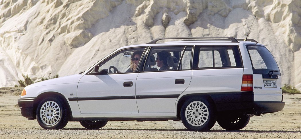 Opel Astra F Caravan (1991)