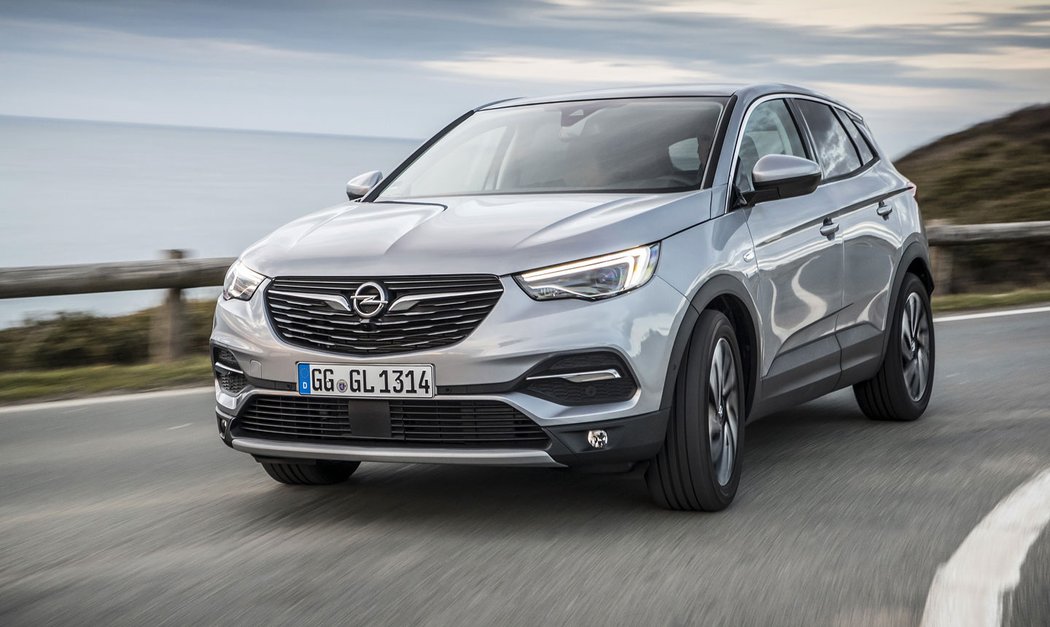 Opel Grandland X (2017)