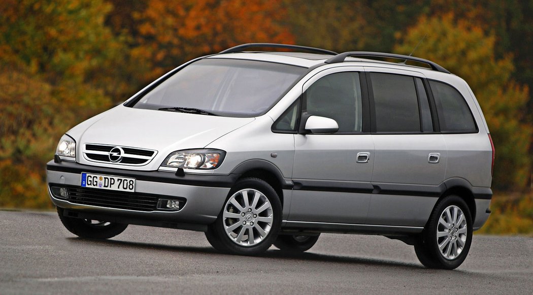 Opel Zafira (2003)