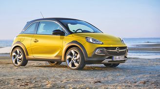 Ojetý Opel Adam je nejstylovější skorodospělák. Pozor si dejte na jediný motor Ojetý Opel Adam je nejstylovější skorodospělák. Pozor si dejte na jediný motor