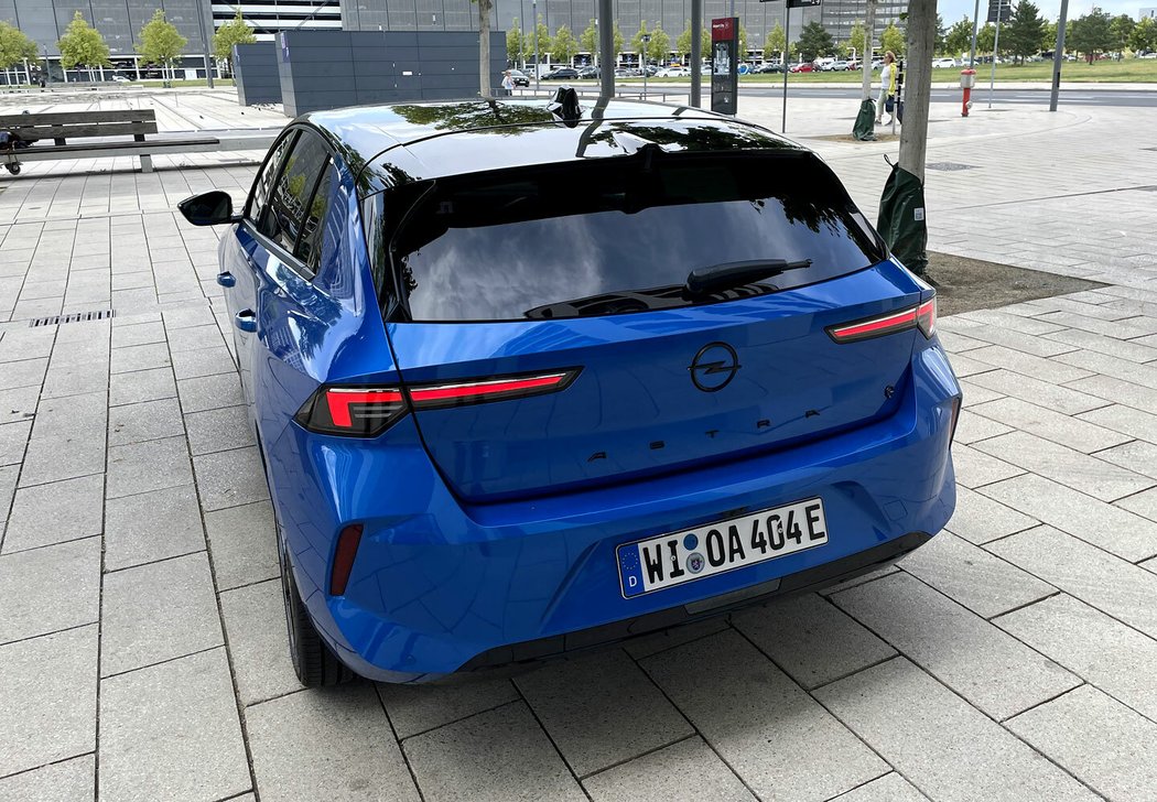 Opel Astra Electric