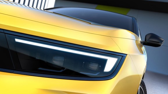 Nový Opel Astra se blíží. Odhaluje se na prvních snímcích