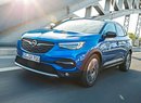 Opel Grandland X odhalil český ceník. Německá 3008 zatím nabízí jen dva motory