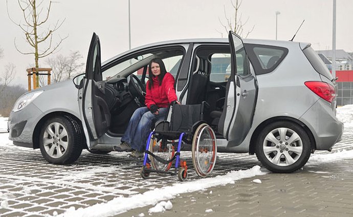 Opel Handycars znamená Program podpory handicapovaných řidičů