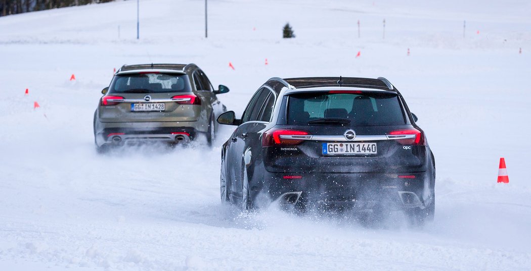 opel ceskytrh novemodely strednitrida sportovni