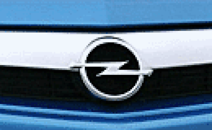 Opel půjčí auto na třídenní test. Komukoli.