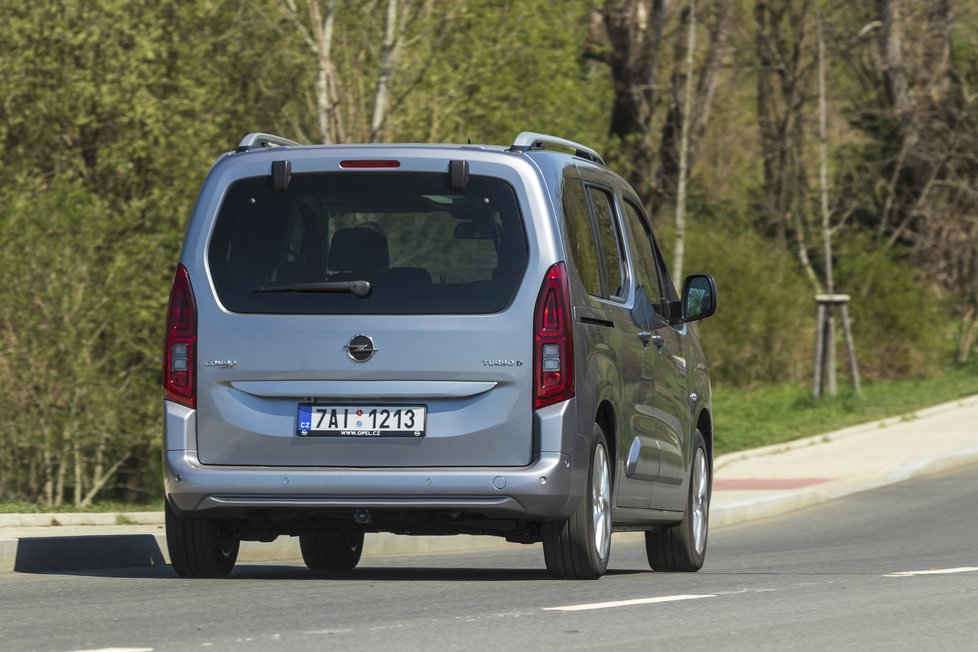 Opel Combo Life 1.5 CDTI 8AT: Pežopl