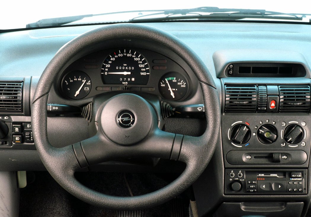 Opel Combo Plus (1995)