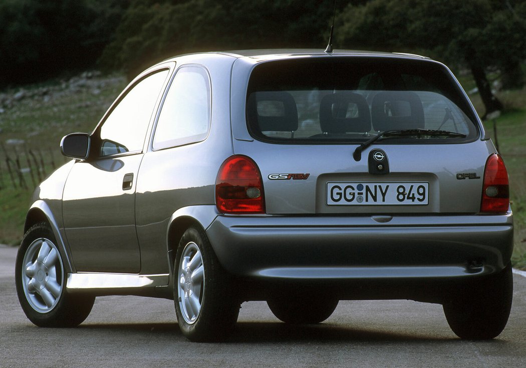 Opel Corsa (1993)