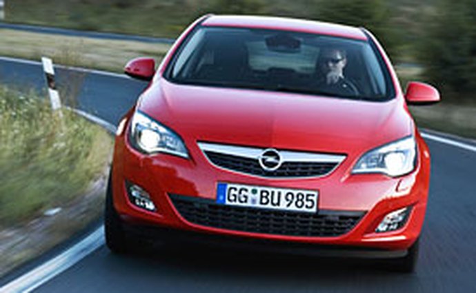 Němci se bouří, Britové slaví: Opel Astra se má vyrábět v Ellesmere Port