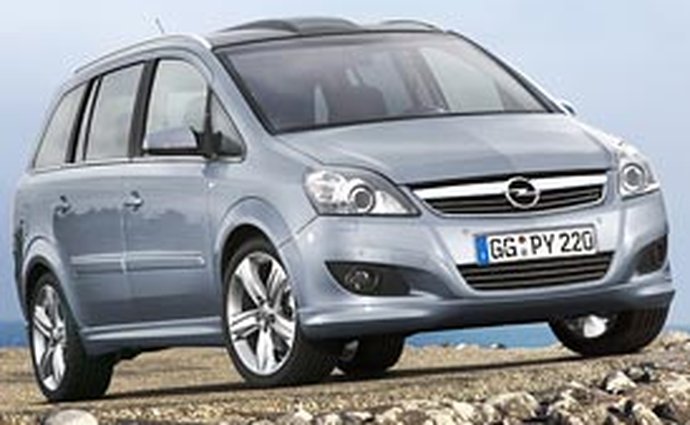 Opel v Německu pozastavuje výrobu, útlum hlásí i další výrobci
