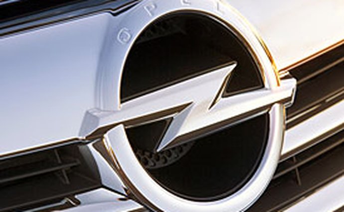 Opel doufá v budoucnost bez GM