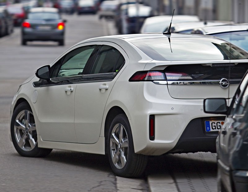 Opel Ampera