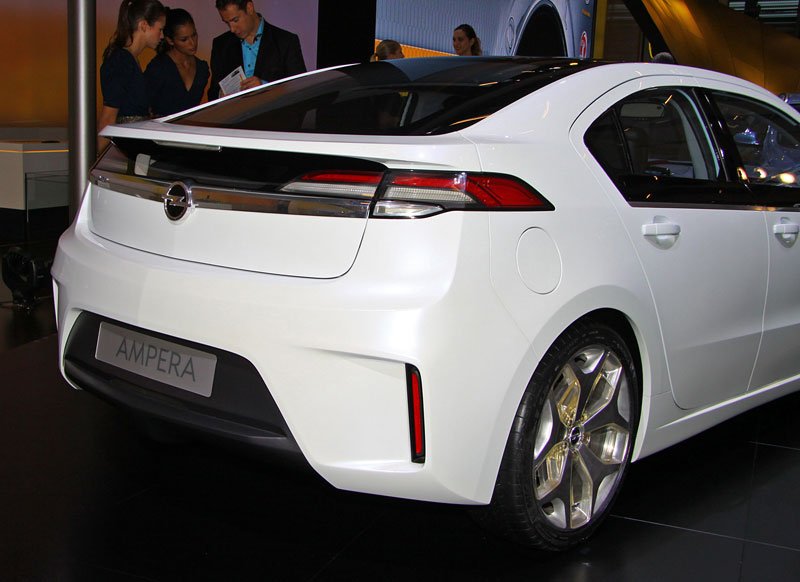 Opel Ampera